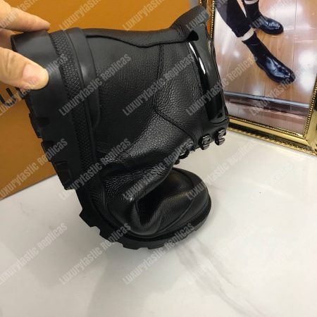 LV Leather Ankle Boots Black - Image 8