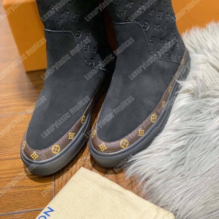 LV Snowball Flat Half Boot Black - Image 4