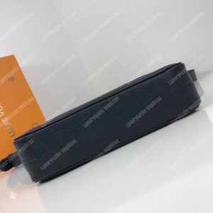 LV Roman PM Taiga Leather Bleu Marine - Image 4