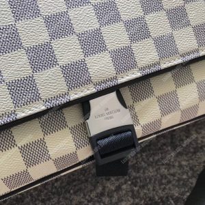 LV Matchpoint Messenger Damier Coastline - Image 4