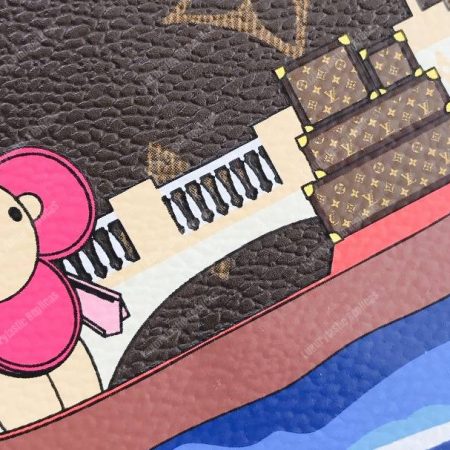 LV Mini Pochette Holiday Edition - Image 4