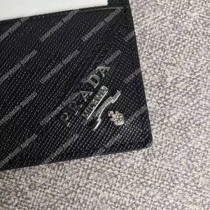 Prada Leather Card Holder Black - Image 4