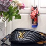 LV New Wave Bumbag Noir