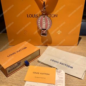 LV Vivienne Xmas Bag Charm And Key Holder Hot Air Balloon - Image 7