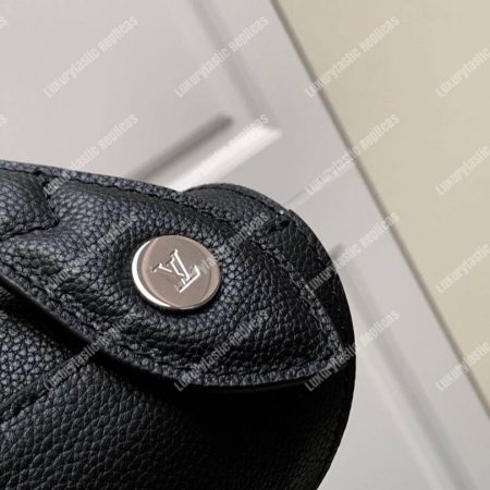 LV Lockme Hobo Black - Image 9