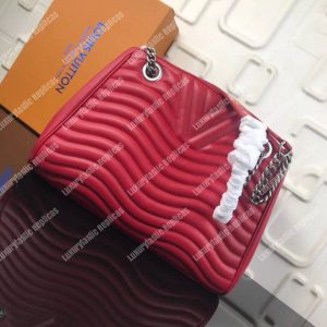 LV New Wave Chain Tote Red - Image 9