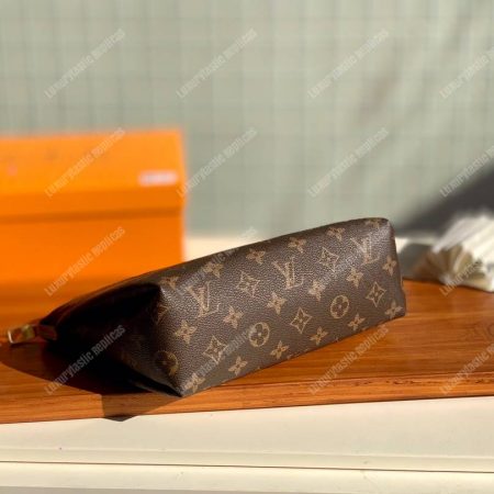 LV Pallas Beauty Case Rose Ballerine - Image 4