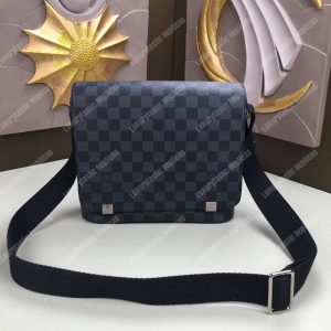 LV District PM Damier Canvas - Image 5