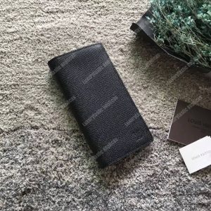 LV Brazza Wallet Taiga Leather Noir Gris - Image 6