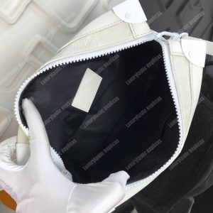 LV Soft Trunk Taurillon Monogram Leather Powder - Image 8