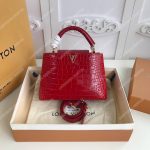 LV Capucines BB Crocodilien Mat Cerise