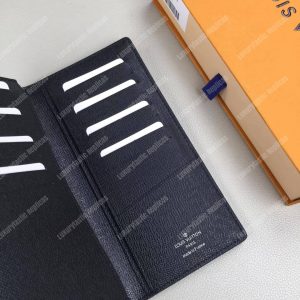 LV Brazza Wallet Taiga Leather Noir - Image 3