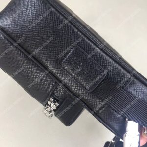 LV Outdoor Messenger PM Taiga Leather Noir - Image 4