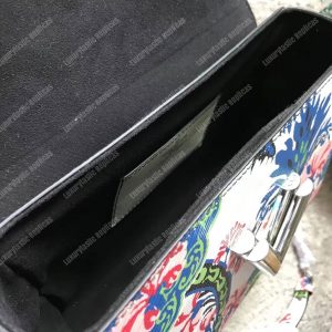 LV Twist MM Epi Leather - Image 4