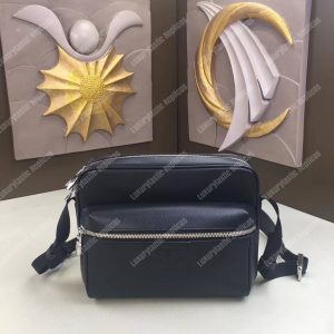 LV Outdoor Messenger PM Taiga Leather Noir - Image 5