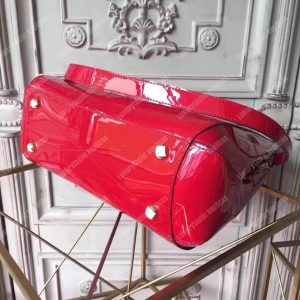 LV Montaigne MM Tote Bag Monogram Vernis Red - Image 8