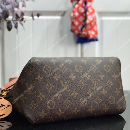 LV Beaubourg Hobo Mini Monogram - Image 4