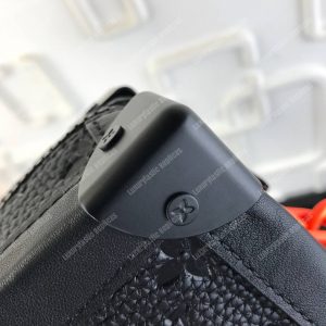 LV Soft Trunk Taurillon Monogram Leather Absolute - Image 6