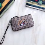 Gucci Tiger Print GG Supreme Cellphone Pouch