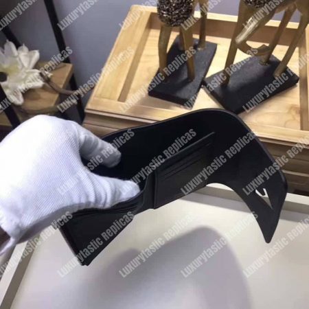 LV Twist Compact Wallet Epi Leather - Image 5