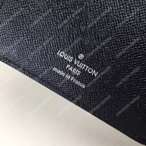 LV Multiple Wallet Taiga Leather Noir - Image 7