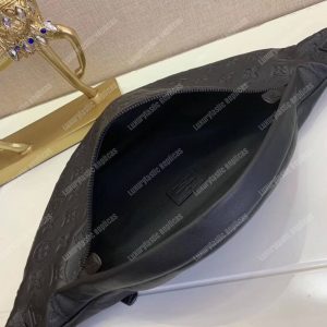 LV Discovery Bumbag G65 Monogram Shadow - Image 3