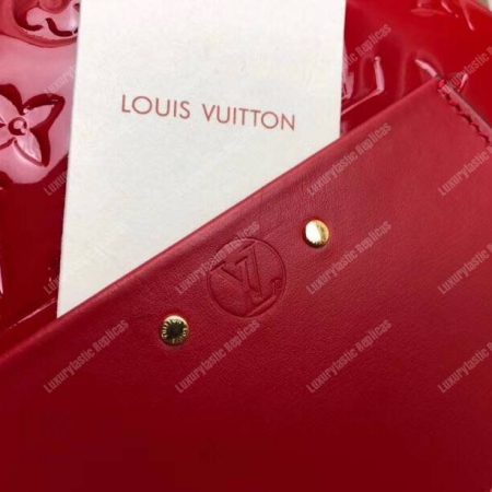 LV Boite Chapeau Souple Monogram Vernis Leather Rouge - Image 3