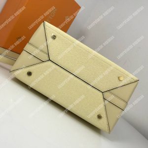 LV City Frame Taiga Banane - Image 9