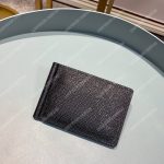 LV Pince Wallet Taiga Leather Noir