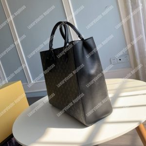 LV Grand Sac Monogram Eclipse - Image 4