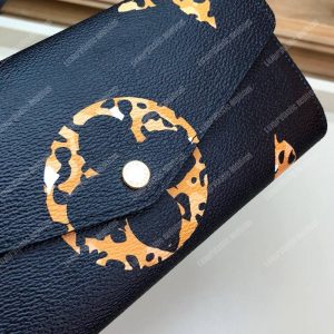 LV Jungle Sarah Wallet Giant Monogram - Image 3