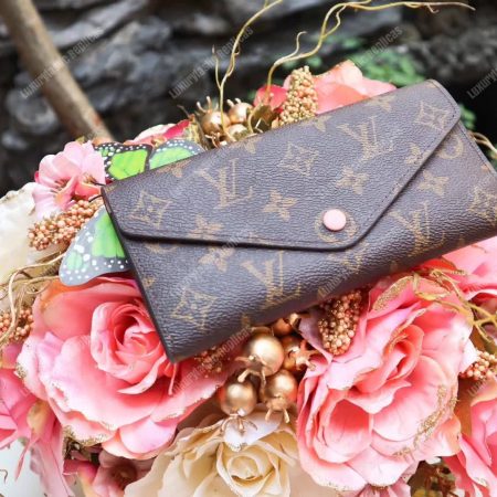 LV Joséphine Wallet Monogram Rose Ballerine - Image 3