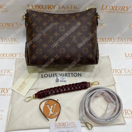 LV Beaubourg Hobo Mini Monogram - Image 15