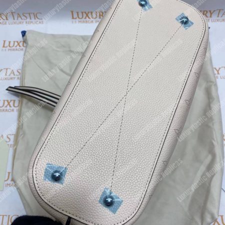 LV Girolata Monogram Crème Beige - Image 20