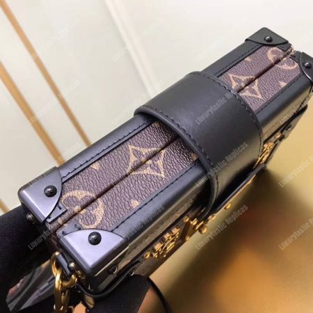 LV Petite Malle Monogram - Image 4