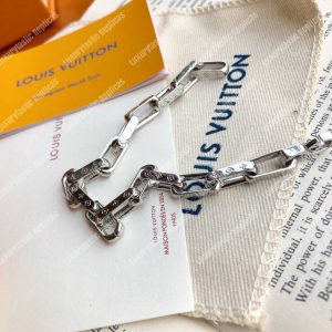 LV Monogram Chain Bracelet Silver - Image 6