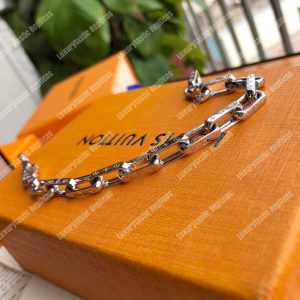 LV Monogram Chain Bracelet Silver - Image 3