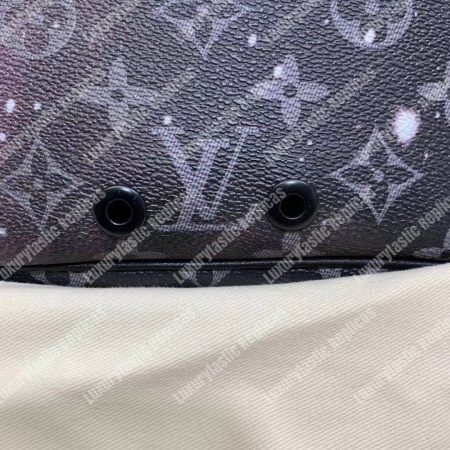 LV Discovery Bumbag Monogram Galaxy - Image 10