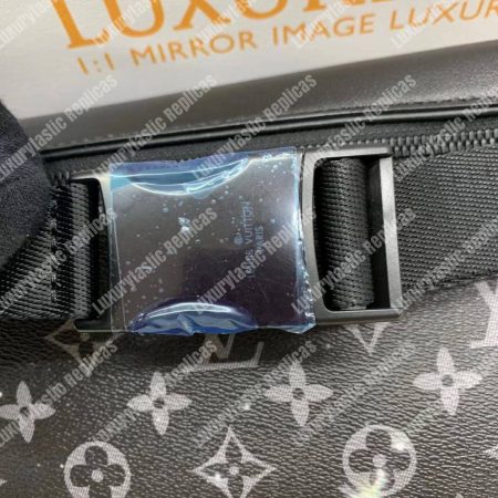 LV Discovery Bumbag Monogram Galaxy - Image 12