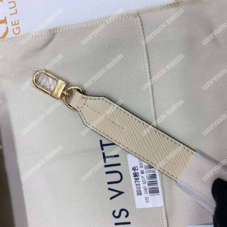 LV Spring Street Monogram Vernis Rose Ballerine - Image 12