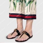 Gucci Leather thong sandal with Double G Black