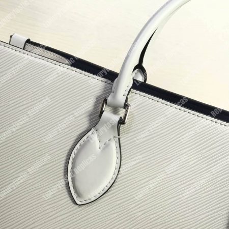 LV Onthego MM Blanc - Image 3