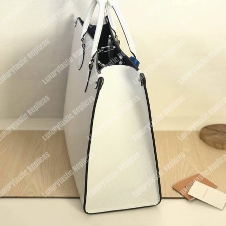 LV Onthego MM Blanc - Image 7