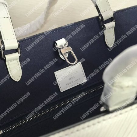 LV Onthego MM Blanc - Image 9