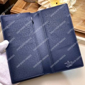 LV Brazza Wallet Taïga Leather Bleu Marine - Image 5