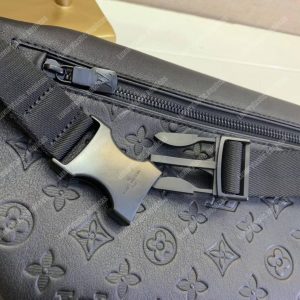 LV Discovery Bumbag G65 Monogram Shadow - Image 8