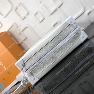 LV Soft Trunk Taurillon Monogram Leather Powder - Image 4