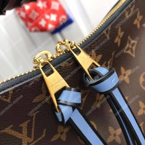 LV Beaubourg Hobo Mini Monogram - Image 5