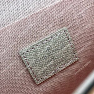 LV Pochette Felicie Epi Leather Rose Ballerine - Image 5