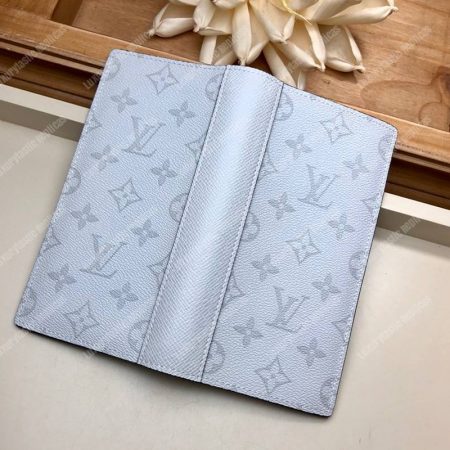 LV Brazza Wallet K45 Taiga Monogram Blanc - Image 3
